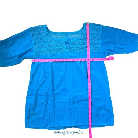 HANDMADE Traditional Laced Mexican Blouse - Picture 9 of 12